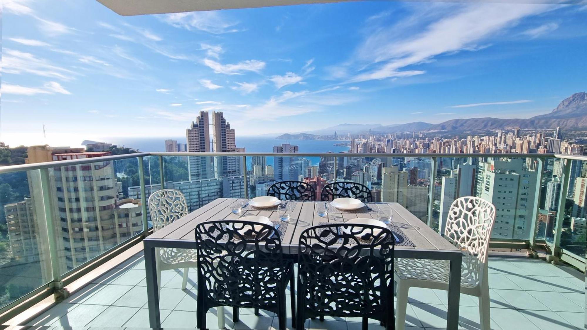 Skyline 18 Terraza Privada Con Impresionantes Vistas Al Mar Daire Benidorm Dış mekan fotoğraf