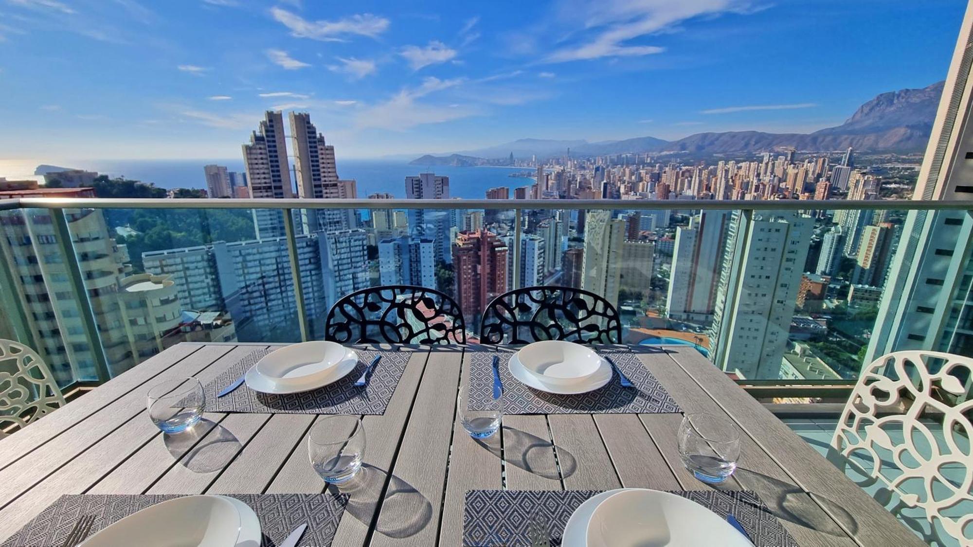 Skyline 18 Terraza Privada Con Impresionantes Vistas Al Mar Daire Benidorm Dış mekan fotoğraf